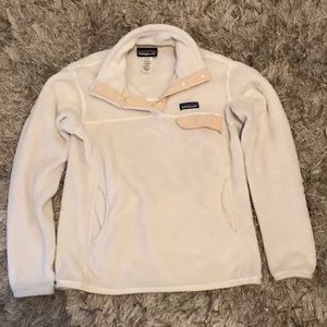 White Patagonia fleece pullover